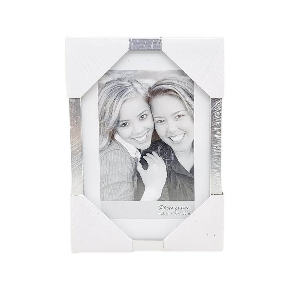 P. FOTO PLASTICO 300846 10X15CM P. FOTO PLASTICO 10X15CM 300846, PORTA FOTO, PORTA FOTO PLASTICO, PORTA FOTO 15CM, PORTA RETRATO, PORTA RETRATO PLASTICO, PORTA RETRATO 15CM Fotografia